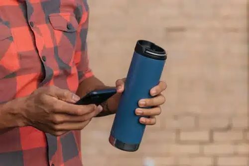tkwide_20oz_cafe_blue_closeup_phone_900x-510x340 copy